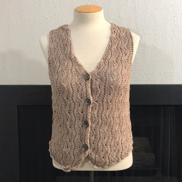 Ann Taylor Retro Khaki Boho Crochet Vest size M - Picture 1 of 9